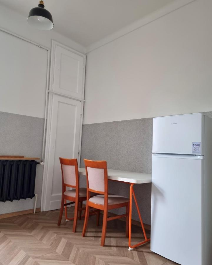 Big And Cozy Bedroom In كراكوفيا المظهر الخارجي الصورة
